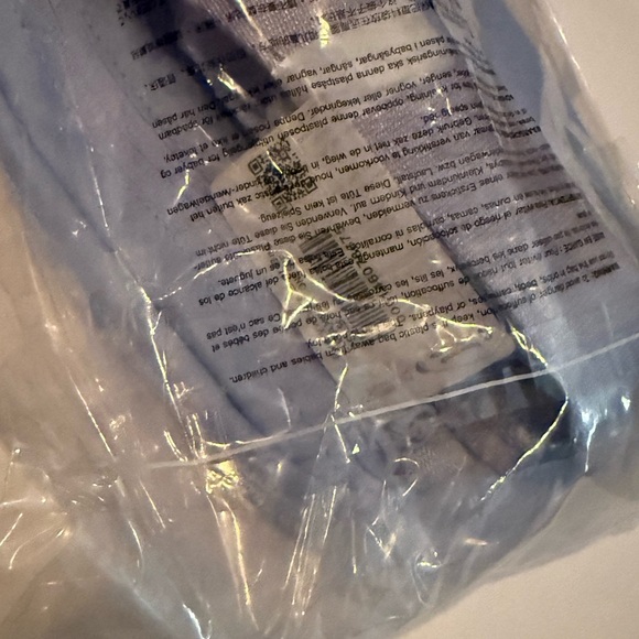 NWT Lululemon Everywhere Belt Bag 1L- Pastel Blue - Picture 7 of 8